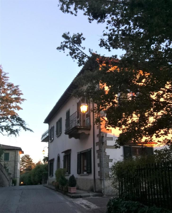 Casa Bartolacci Charme In Бивильяно Экстерьер фото